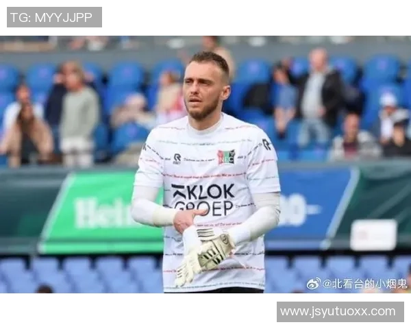 阿贾克斯二队迎战奈梅亨全力争胜展现青年才俊风采