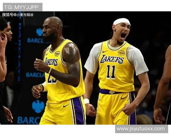 好歹吃饼才能一流！湖人先发中锋的体现肯定是对得起薪酬了？